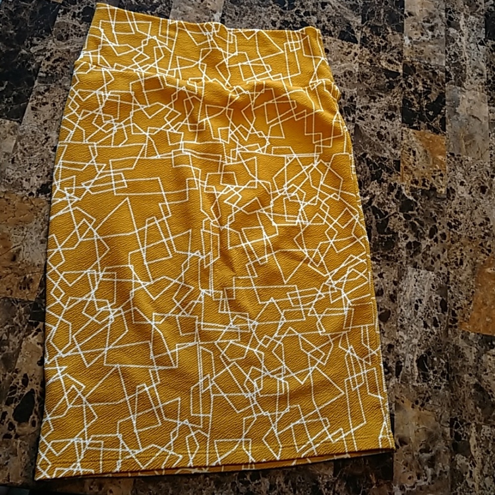 Lularoe Cassie